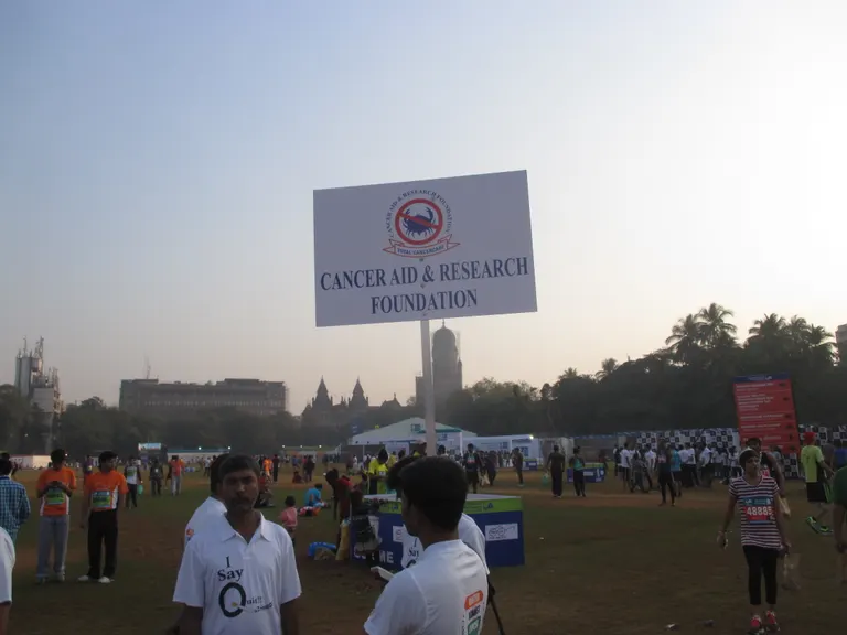  Mumbai Marathon  photo gallery cover